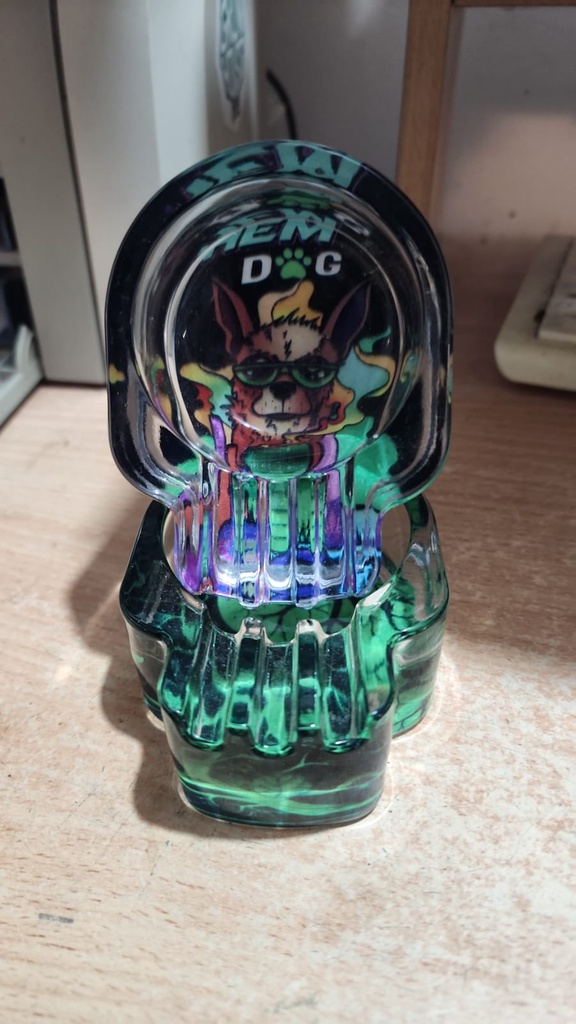 cenicero vidrio calavera